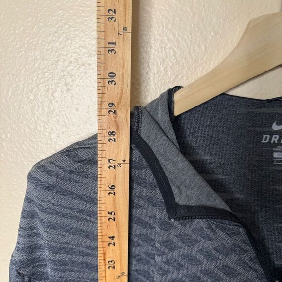 Nike Hoodie Mens XL Full Zip Gray Lightweight Dri Fit Running Performance - Picture 8 of 11
